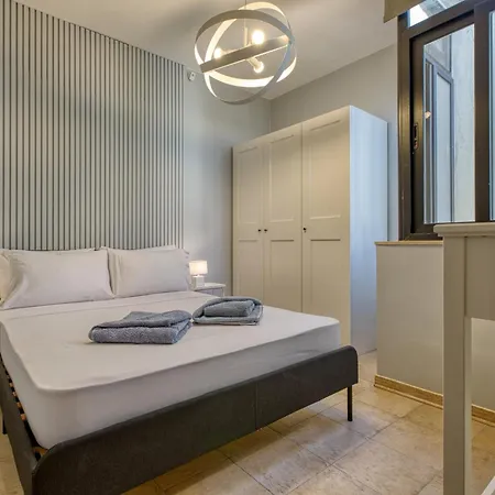 3 Bedroom Penthouse With Jacuzzi And Roof Terrace Vfra1-1 בית נופש
